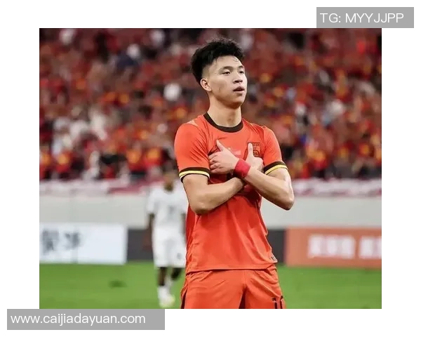 心脏病困扰下的足球明星们如何重拾梦想与荣耀