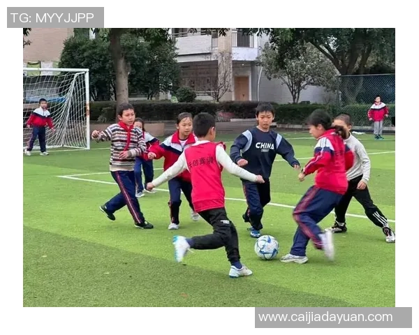 在足球中探索团队合作与个人技巧的完美结合之道