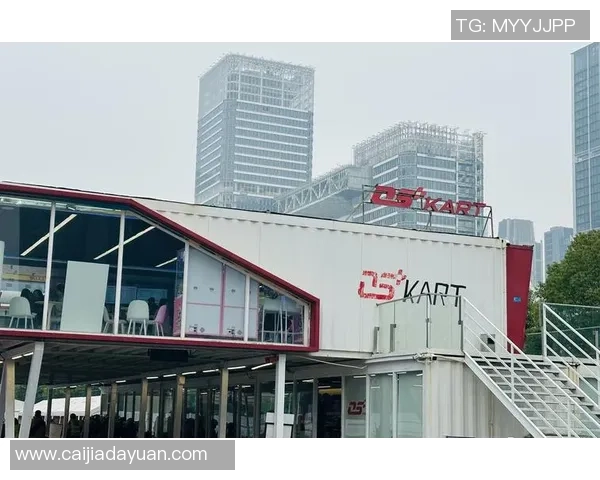 汽车足球贴带你体验速度与激情的完美结合,畅享赛场上的无限乐趣与激情碰撞 汽车足球贴带你体验速度与激情的完美结合,畅享赛场上的无限乐趣与激情碰撞